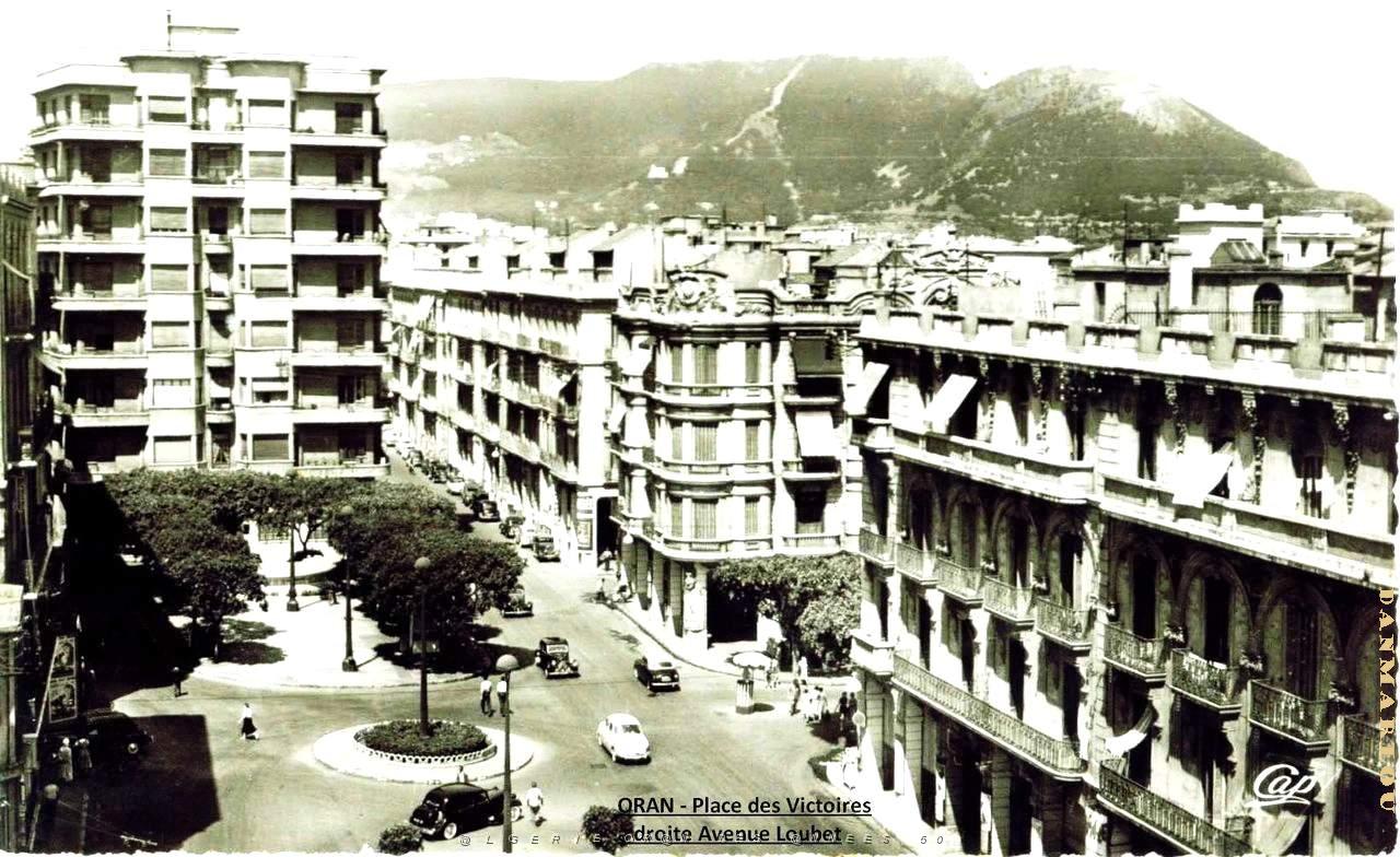 RA g- 025- Place des Victoires.JPG